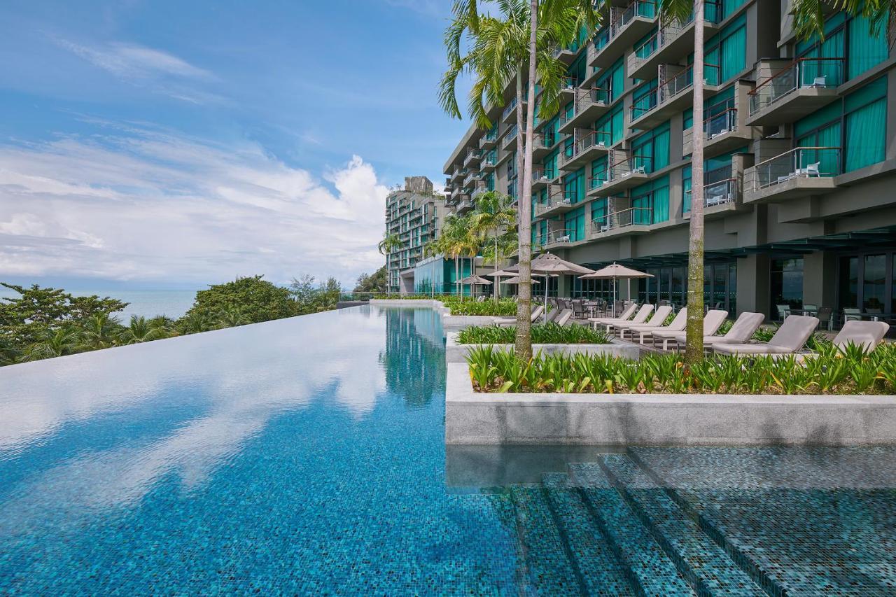 Angsana Teluk Bahang, Penang Batu Ferringhi Exterior photo The swimming pool at the hotel
